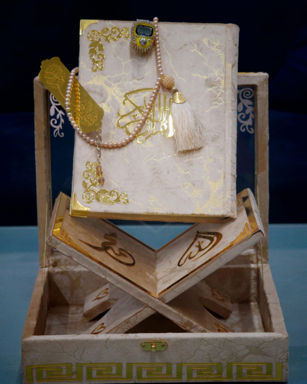 QURAN E PAK WITH TRANSLATION GOLDEN COLOR