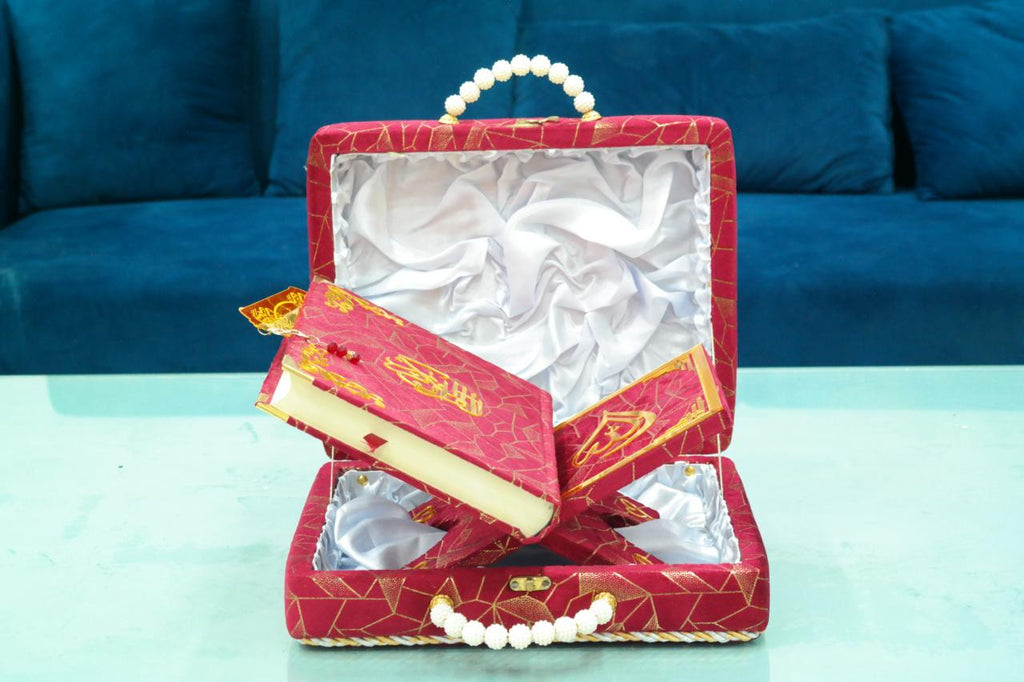 Quran e Pak With Translation (63N) Maroon