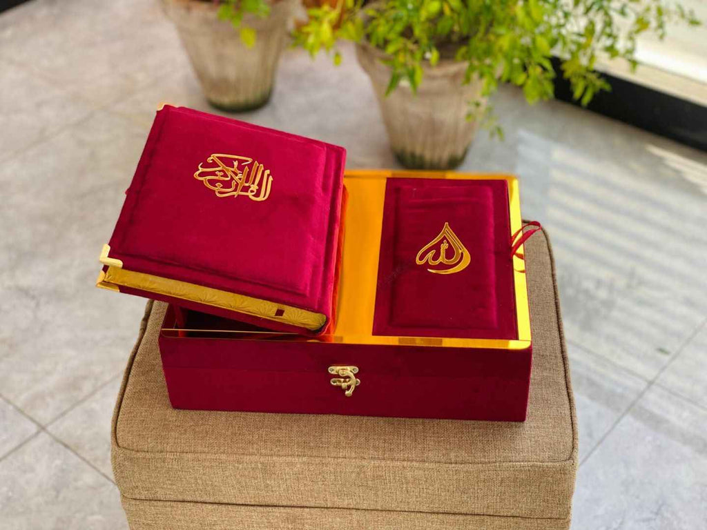 16 Line  ,  16 Line Jatvedi Quran e Pak , Quran e Pak , quran e kareem , 16 Line Tajveedi Quran , Tajveedi Quran , al quran ul Kareem , Quran e Kareem , Quran Majeed , Kalamullah ,  Kalam e Pak , Gift Quran ,  Hafizi Quran , Furr Quran , Furr Fabrice Quran , Gift , Pocket Quran , With Translation Quran , Pocket Quran e Pak , Color Full Quran , With Translation , With Out Translation 
Wooden Box , Quran with Box , Velvet Quran e Pak , Kanz ul Iman , Kanz ul Eman , ala Hazrat , Imam Ahmed Rada , 