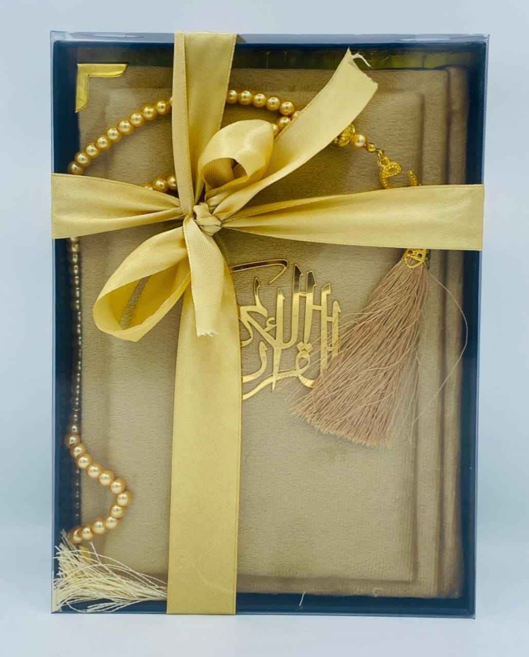 Quran e Pak , 16 Line Quran e Pak , Tajveedi uran e Pak , Velvet Quran e Pak , Gift Quran e Pak , Fancy Quran e Pak , Bridal Gift Quran e Pak , Birthday Gift Quran e Pak , Wedding Gift Quran e Pak , la Quran al Kareem  , Tajveedi Quran e Pak , Medium Size Quran e Pak , Quran Majeed , Quran Shareef , 