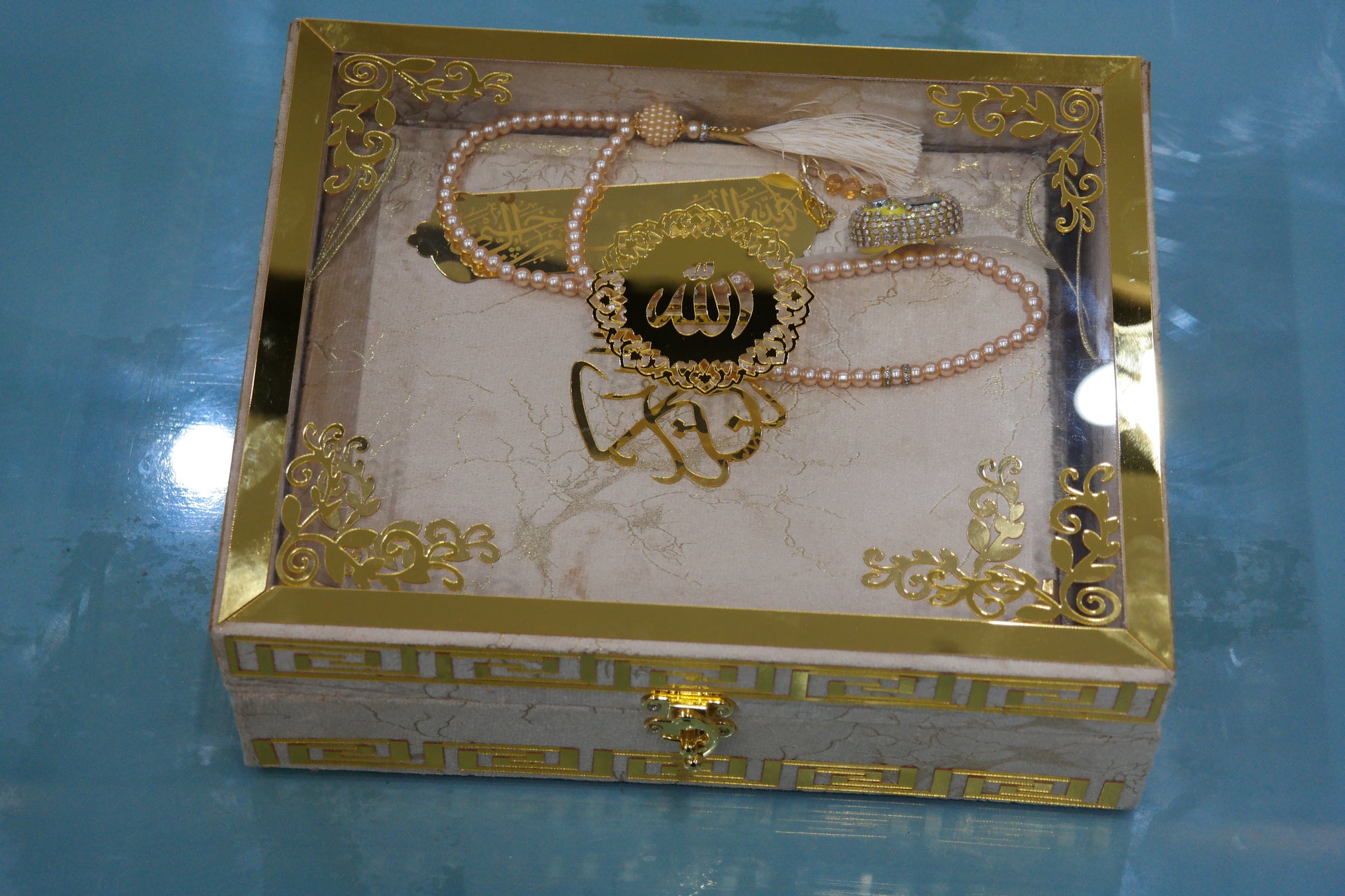 Quran e Pak acylic top translation Ashraf Ali thanvi RA (1SP) Golden