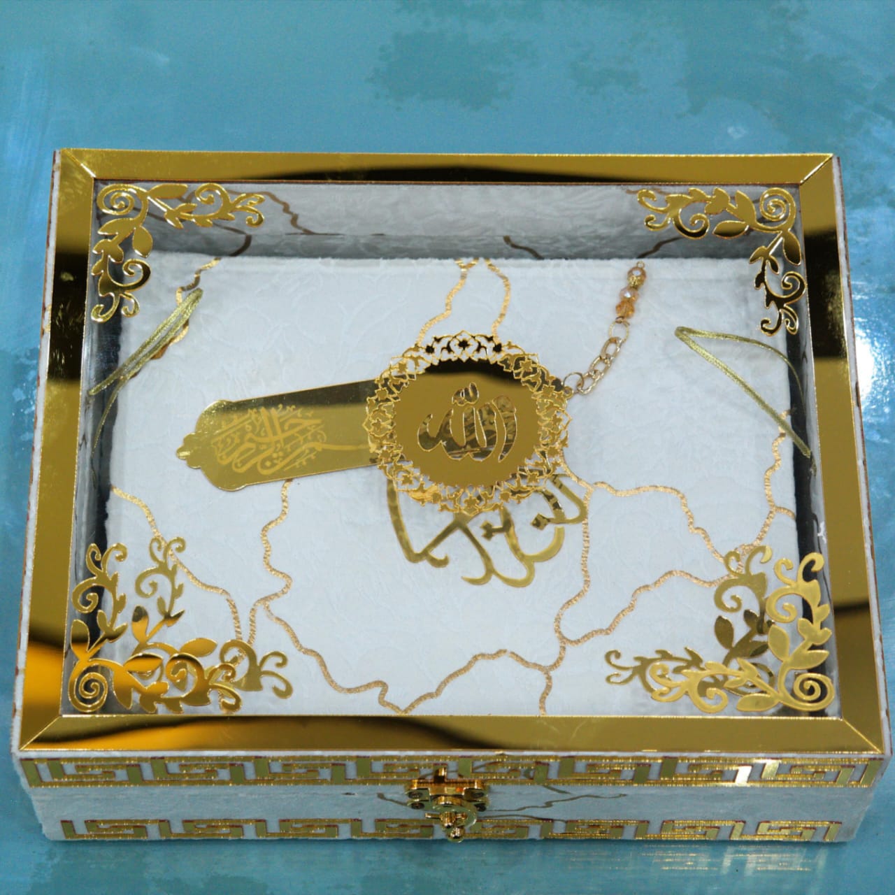 QURAN E PAK WITH TRANSLATION WHITE