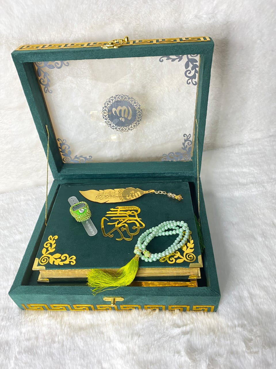 Kanz ul Iman Acrylic box velvet (63B) Green