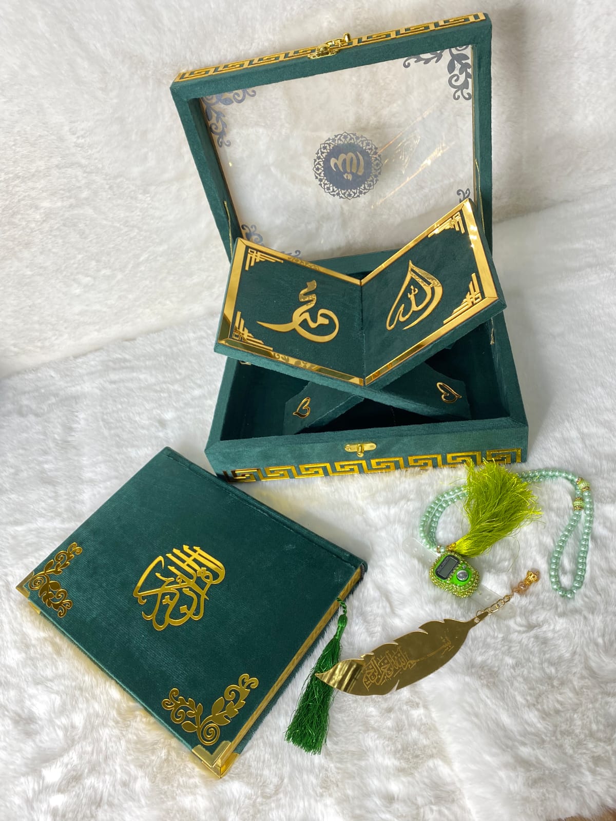 Kanz ul Iman Acrylic box velvet (63B) Green